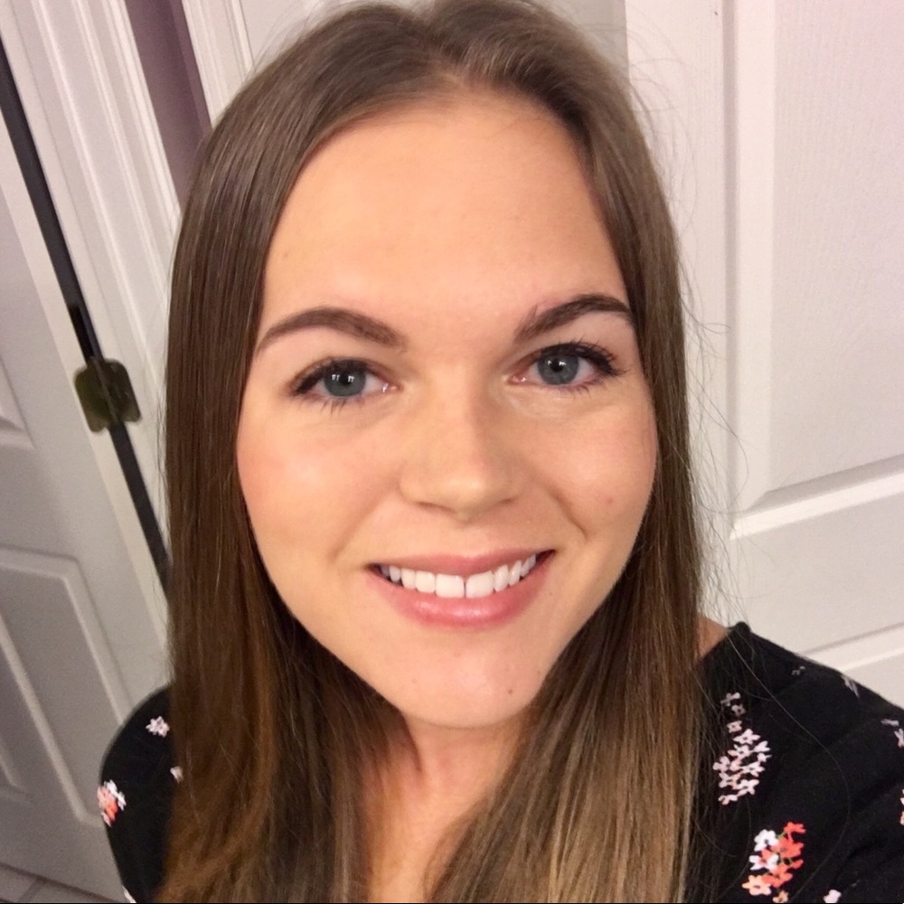 Meet your Posher, Caree